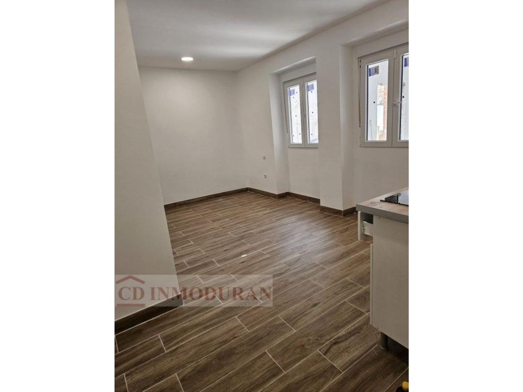 Building Residential of 142m2 for sale in Alicante photo 5