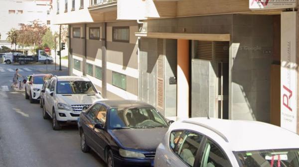 Local en Calle San Miguel, La Paz, Villena thumbnail 3