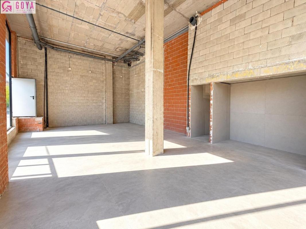 Properties for sale and rent in Spain photo 2