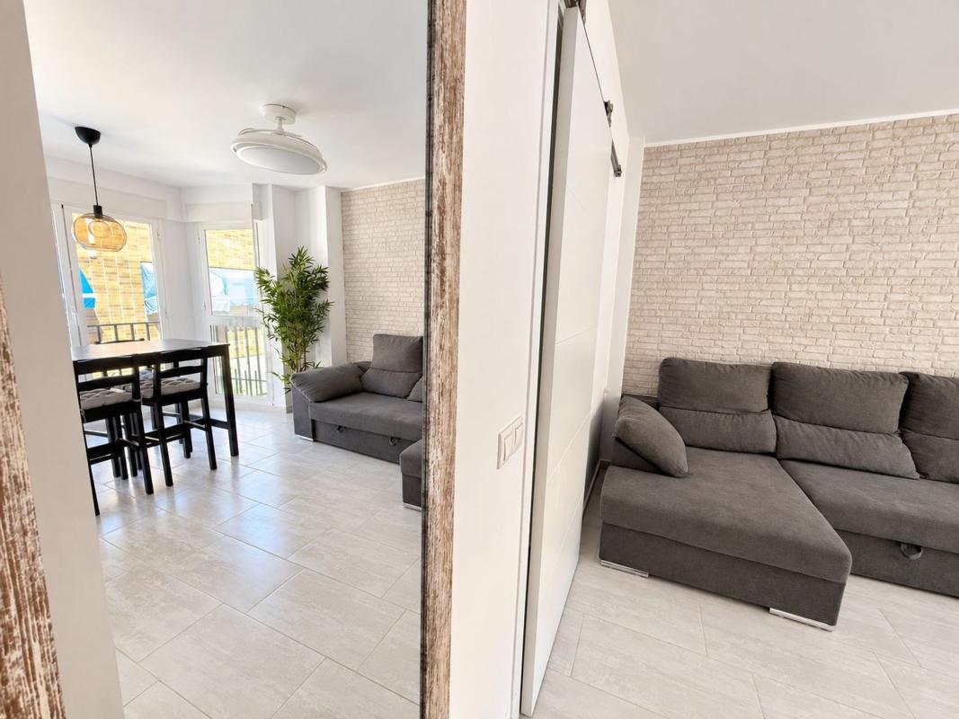 Sale of apartment in Piso en Calle Apolo, Las Piscinas Naturales, Torrevieja, Torrevieja
 photo 3