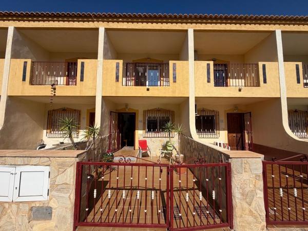 Chalet independiente en venta en Casa o chalet en Calle Picasso, La Regia, Orihuela, Orihuela
 photo 2