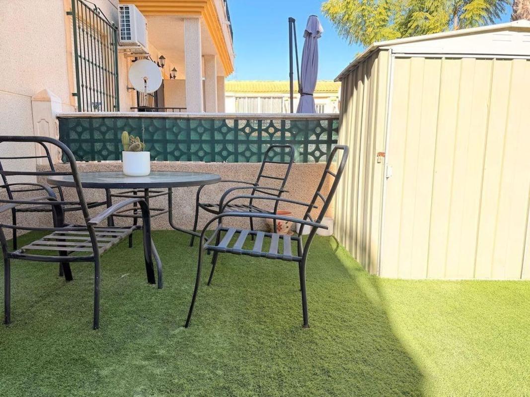 Продажа отдельного шале в Casa o chalet en Calle Santander, Lomas de Campoamor, Orihuela, Ориуэла photo 4