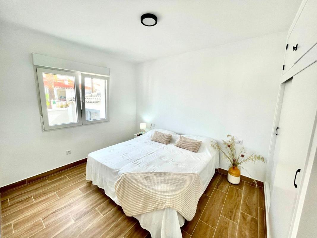 Продажа отдельного шале в Casa o chalet en Calle Daya Vieja, Centro, Rojales, Рохалес photo 3