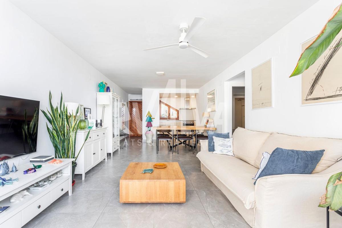 Sale of apartment in Piso en Zona de Mascarat, Altea, Altea
photo 1