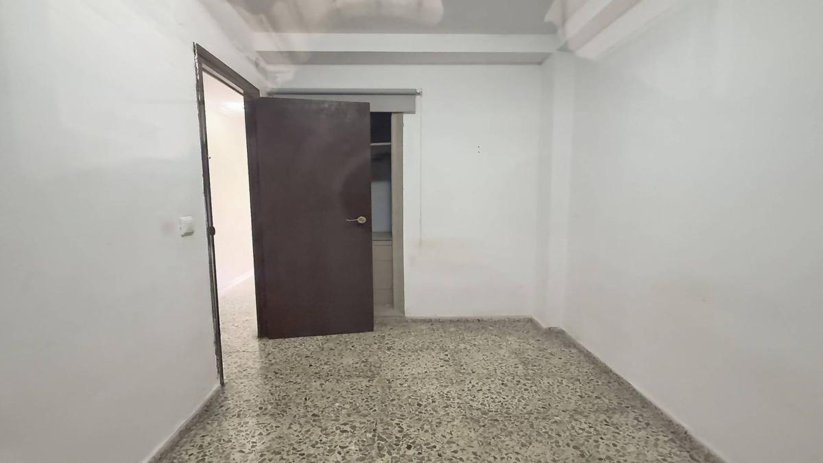 Продажа квартиры на Piso en Calle de Tomàs Ortuño, Centro Urbano, Benidorm, Бенидорм
photo 1