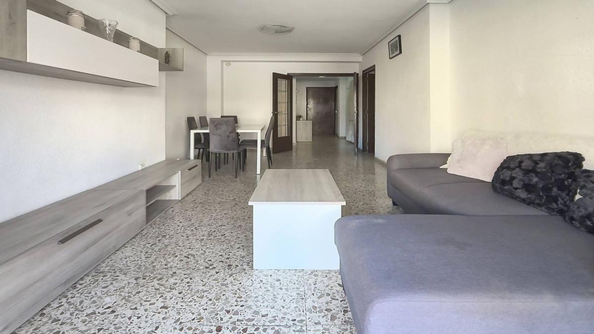 Продажа квартиры на Piso en Calle de Tomàs Ortuño, Centro Urbano, Benidorm, Бенидорм
photo 3
