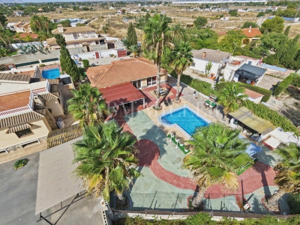 Casa o chalet independiente en Calle del Clavel, 26, La Huerta, Mutxamel thumbnail 2