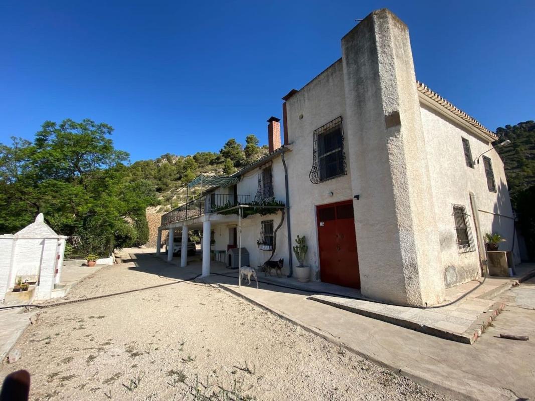 Продажа загородного участка в  Finca rústica en Orxeta , Орхета photo 2