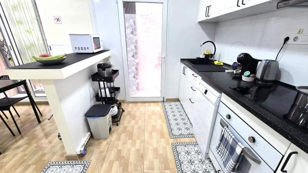 Квартира на продажу на  Piso en Campoamor, Alicante / Alacant, Аликанте / Алакант photo 2