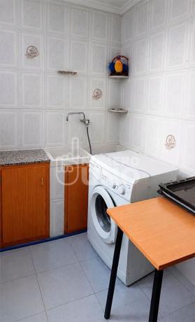 Квартира на продажу на  Piso en Barri Eixample, Alcoy / Alcoi, Алкой photo 2