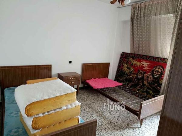 Квартира на продажу на  Piso en Barri Eixample, Alcoy / Alcoi, Алкой photo 4