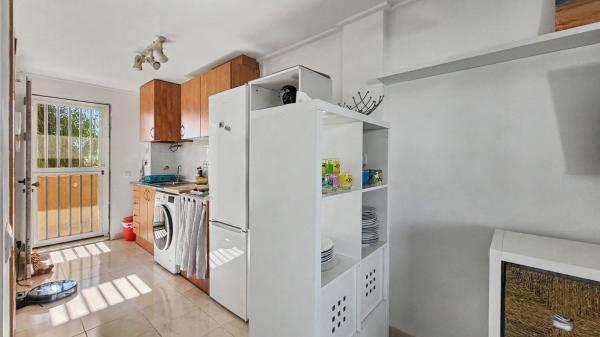 Продажа квартиры на Piso en El Palmar-Los Molinos, Denia, Дения
thumbnail 3