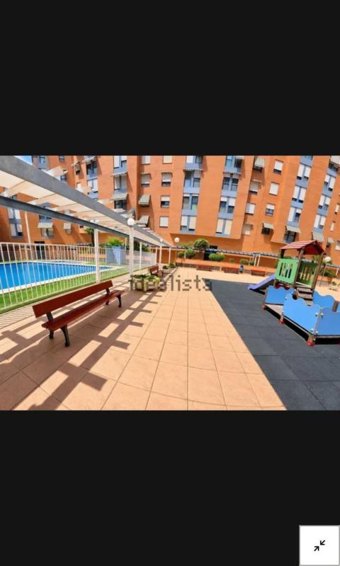 Продажа квартиры на Piso en Calle Bailarín José Espadero, 7, Garbinet - Parque de las Avenidas, Alicante / Alacant, Аликанте / Алакант
photo 2
