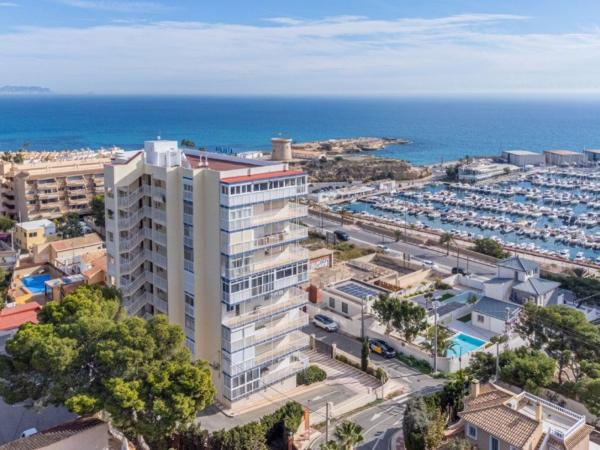 Продажа квартиры на Piso en Calle d'Azorín, 1, Campello Playa, El Campello, Эль Кампельо
thumbnail 3