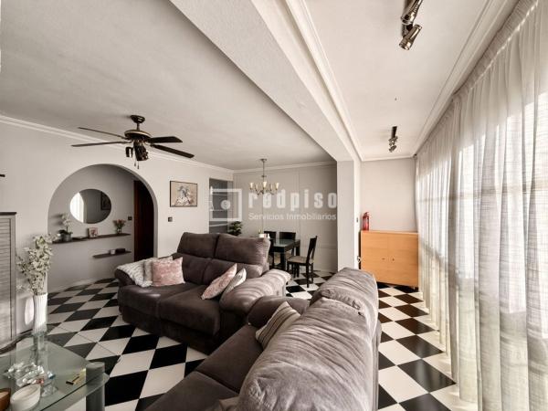 Аттик на продажу в  Ático en Calle Renato Bardín, Alipark, Alicante / Alacant, Аликанте / Алакант photo 4
