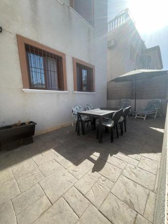 Chalet adosado en Avenida de las Cortes Valencianas s/n, Daya Vieja photo 3