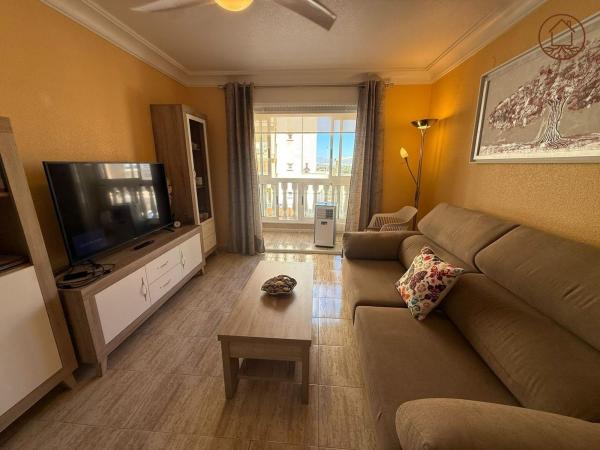 Sale of flat in Piso en Calle Sanchis Guarner s/n, Zona Pueblo, Guardamar del Segura, Guardamar del Segura
thumbnail 3
