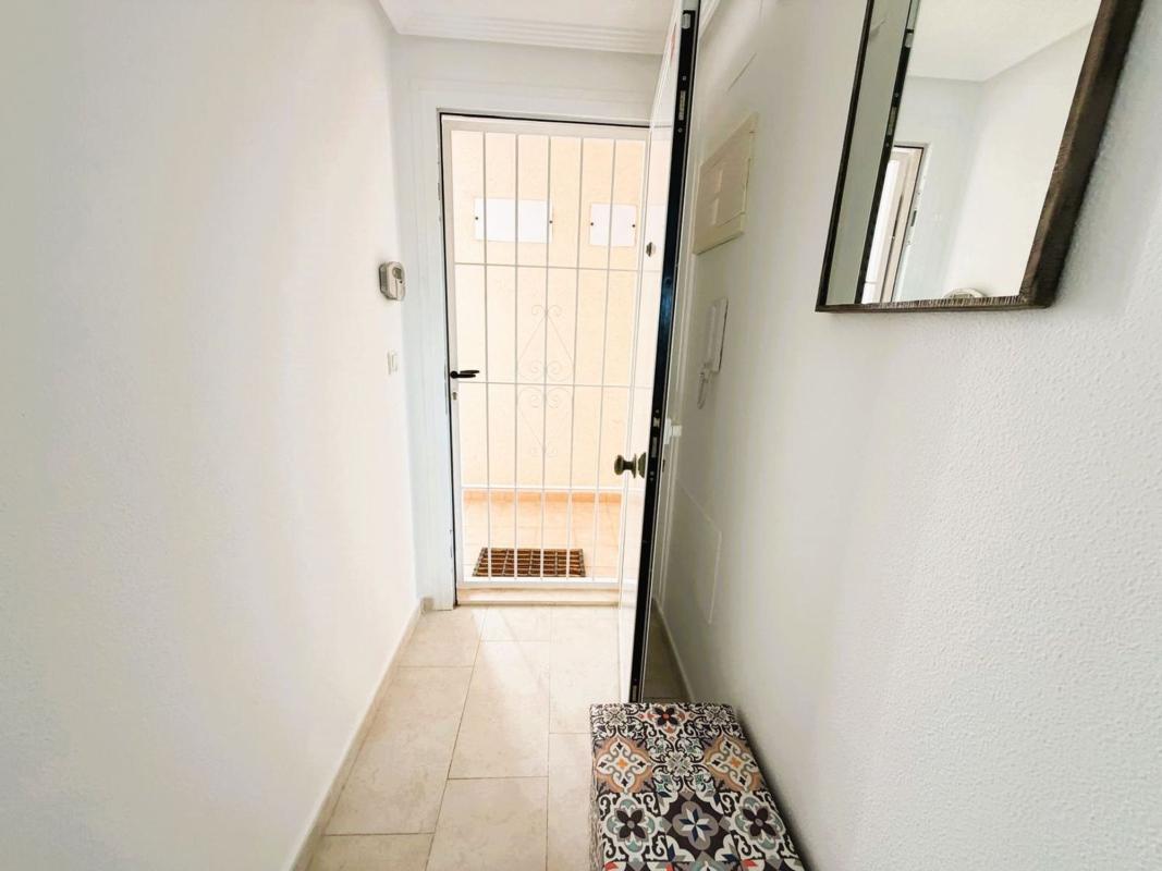 Venta de piso en Piso en Avenida del Puerto, Puerto Deportivo, Guardamar del Segura, Guardamar del Segura
 photo 5