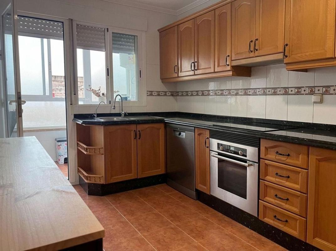 Venta de piso en Piso en Avenida de Aspe, Monforte del Cid, Monforte del Cid
photo 2