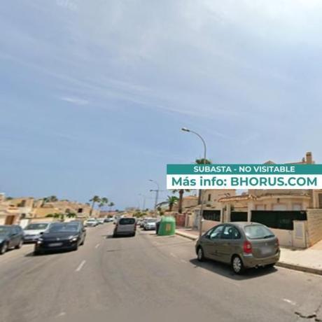 Casa o chalet independiente en Calle Niágara, Playa Flamenca, Orihuela photo 2