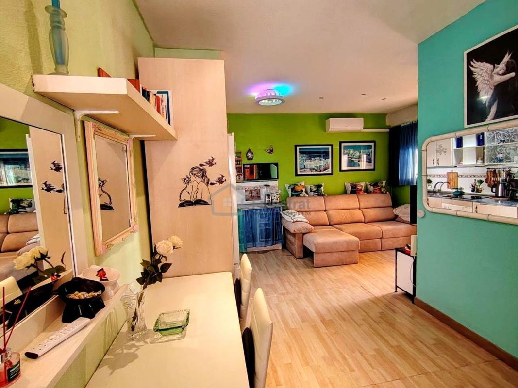 Продажа квартиры на Piso en Calle de la Ermita, Playa de Poniente, Benidorm, Бенидорм
photo 1