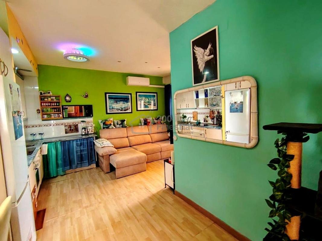 Продажа квартиры на Piso en Calle de la Ermita, Playa de Poniente, Benidorm, Бенидорм
photo 2