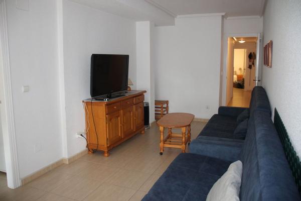 Sprzedaż mieszkania w Piso en Calle Benacantil, 10, Gaspar Perrelló, Torrevieja, Torrevieja
 photo 1