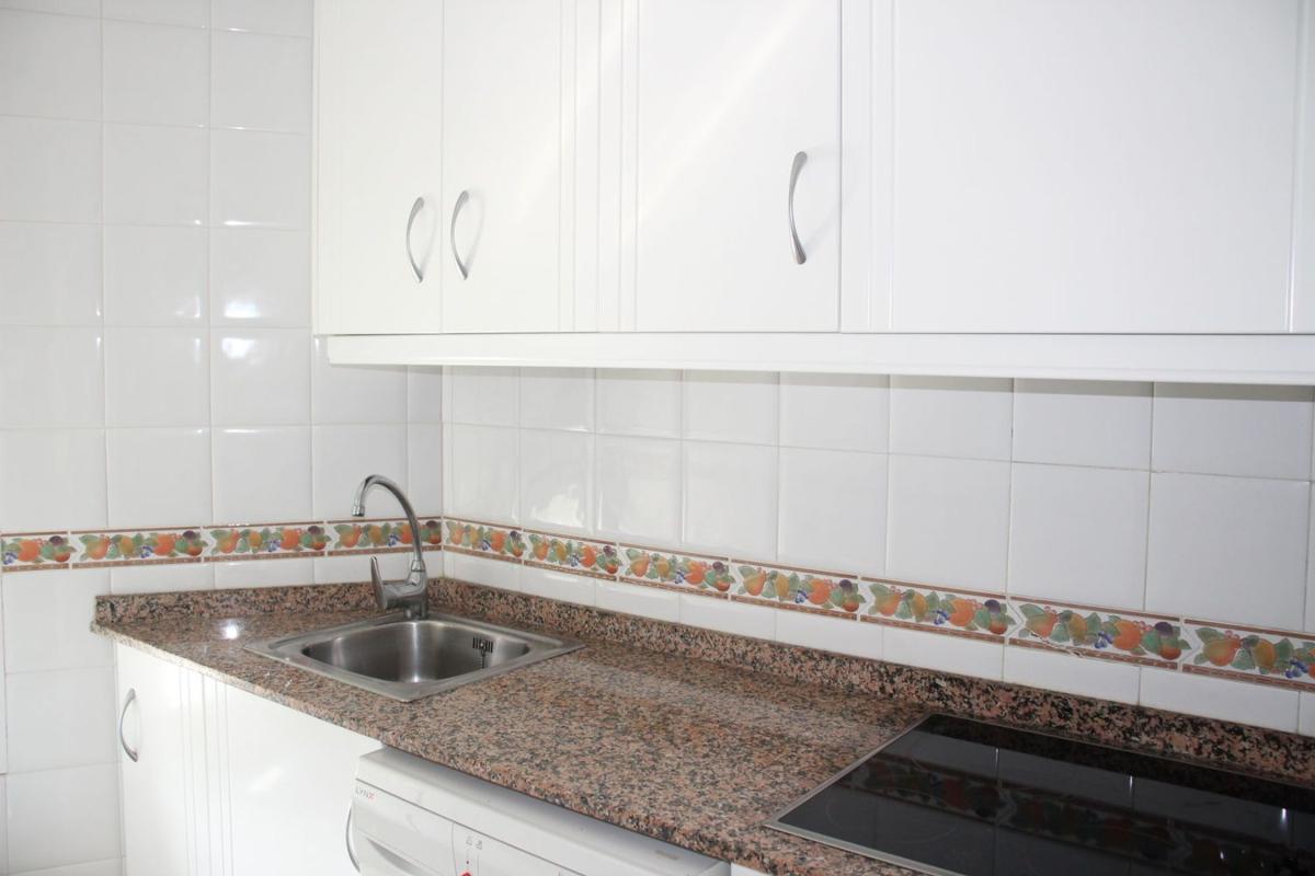 Sprzedaż mieszkania w Piso en Calle Benacantil, 10, Gaspar Perrelló, Torrevieja, Torrevieja
photo 3