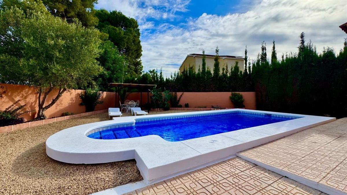 Properties for sale and rent in Spain photo 5
