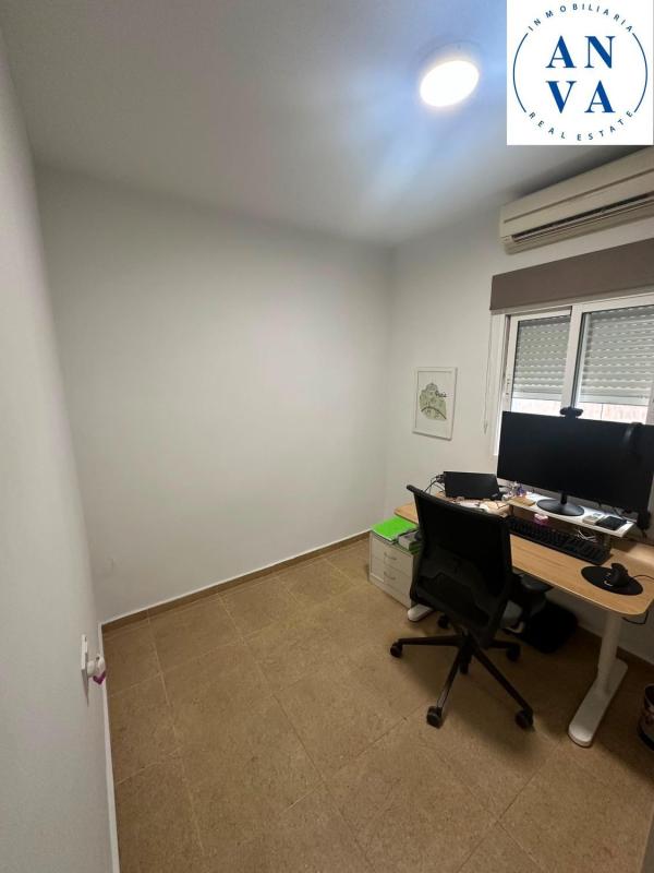 Venta de piso en Piso en Calle Doctor Sapena, Plà del Bon Repòs-La Goteta, Alicante / Alacant, Alicante / Alacant
photo 3