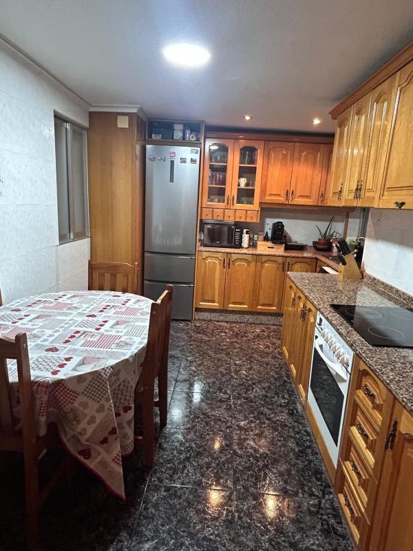 Venta de piso en Piso en Calle Patricio Ruiz Gómez, 22, Los Magros-Casablanca, Elche / Elx, Elche / Elx
photo 2