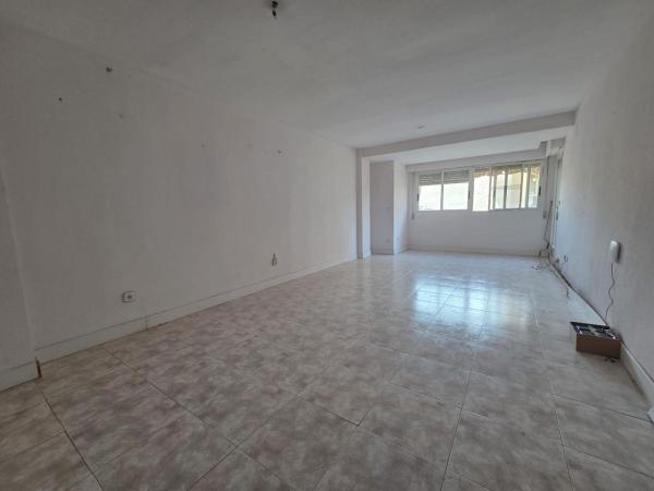 Продажа квартиры на Piso en Centro, Mutxamel, Мутхамель
photo 1