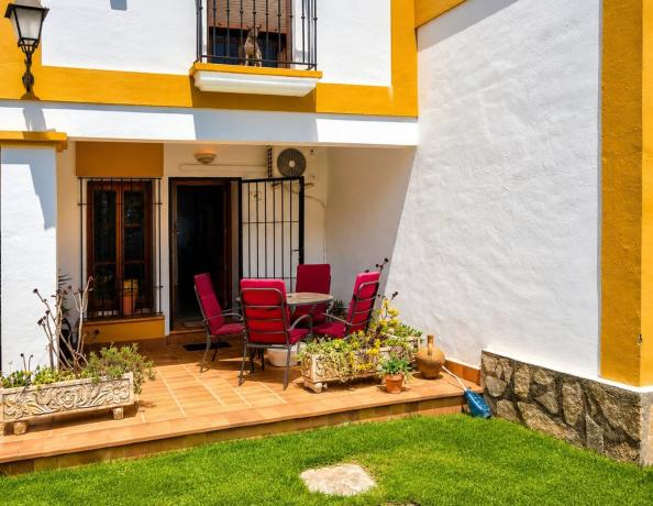 Chalet adosado en Urbanización Monte Sella, La Sella, Pedreguer thumbnail 2