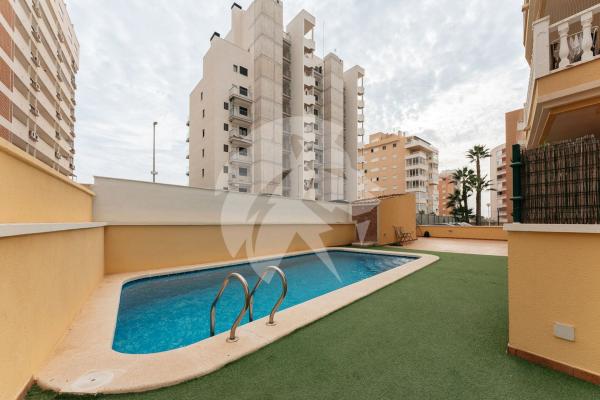 Venta de piso en Piso en Calle Juan García, Puerto Deportivo, Guardamar del Segura, Guardamar del Segura
 photo 1