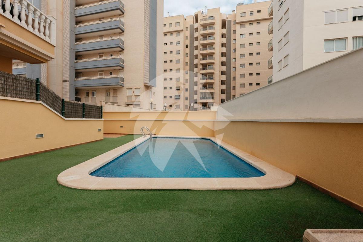 Venta de piso en Piso en Calle Juan García, Puerto Deportivo, Guardamar del Segura, Guardamar del Segura
 photo 2