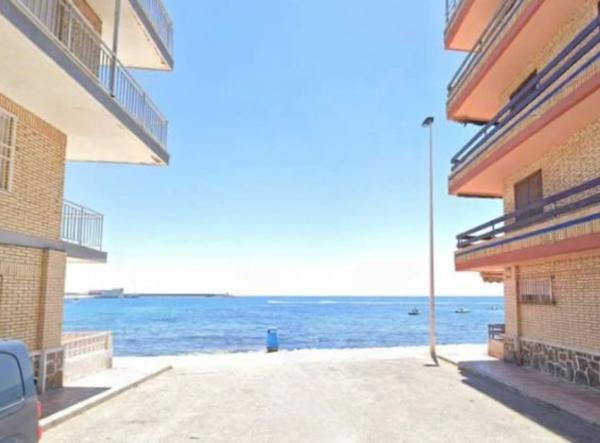 Sprzedaż mieszkania w Piso en Playa de los Náufragos, Torrevieja, Torrevieja
 photo 1