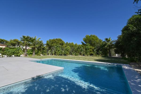 Chalet independiente en venta en Casa o chalet en Pinar de Advocat-Cometa, Moraira, Moraira
 photo 3