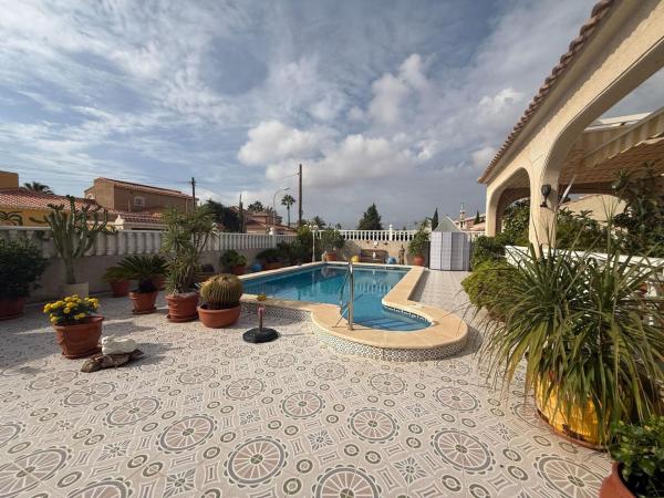 Casa o chalet independiente en La Siesta - El Salado - Torreta, Torrevieja photo 4