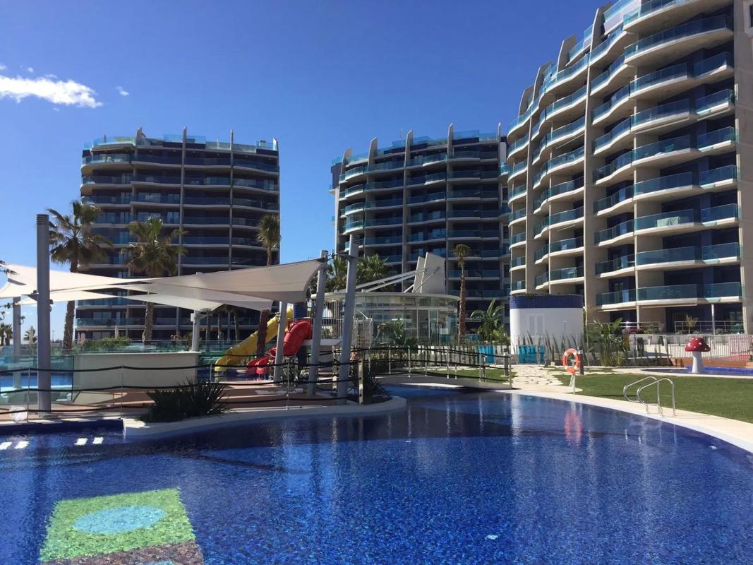 Sprzedaż mieszkania w Piso en Calle Poseidón, 1, Punta Prima, Torrevieja, Torrevieja
photo 1