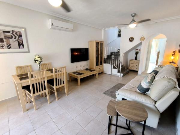 Penthouse for sale at Ático en Calle Azorin, Jacarilla, Jacarilla thumbnail 3