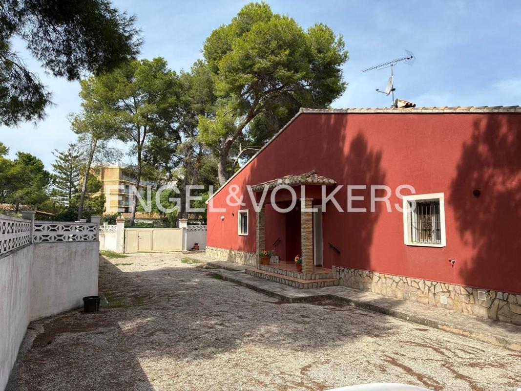 Propiedades en venta y alquiler en España photo 5
