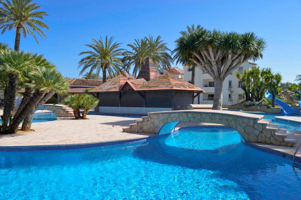 Продажа квартиры на Piso en Calle Grúa, El Palmar-Los Molinos, Denia, Дения
photo 1