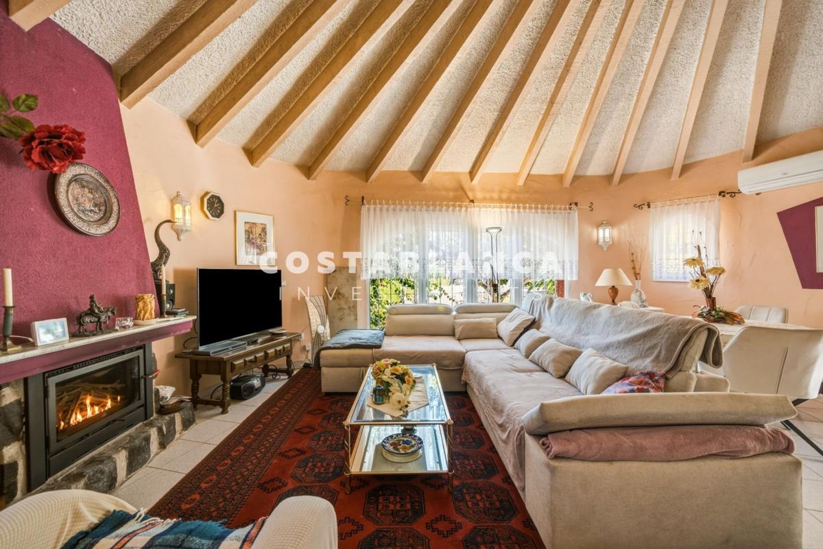 Sprzedaż niezależnego domku jednorodzinnego w Casa o chalet en Partida Maryvilla, Maryvilla, Calpe, Kalpe photo 4