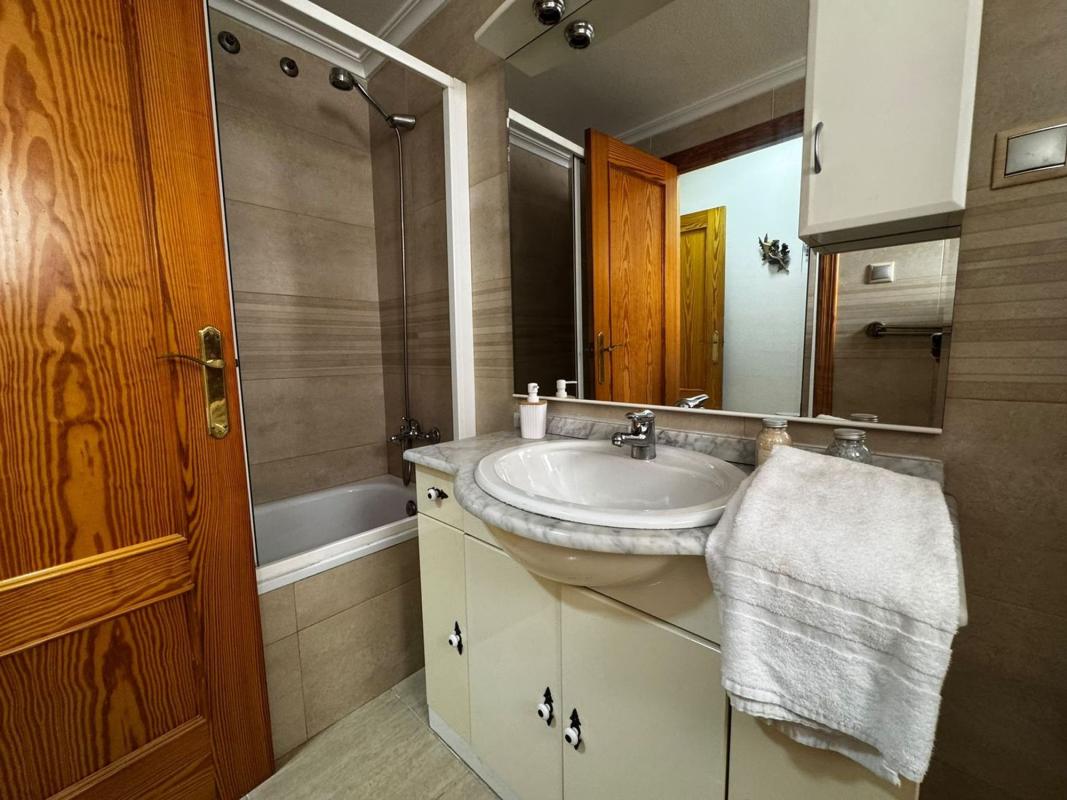 Sale of apartment in Piso en Pascual Fernandez Palazon, 3, Carrús Oeste, Elche / Elx, Elche / Elx
photo 5