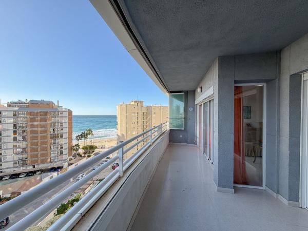 Продажа квартиры на Piso en Avenida Europa, 2, Playa Arenal-Bol, Calpe, Кальпе
 photo 1