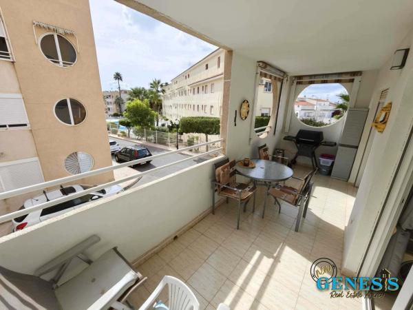 Sprzedaż mieszkania w Piso en Avenida Robleda, 12, La Siesta - El Salado - Torreta, Torrevieja, Torrevieja
 photo 2