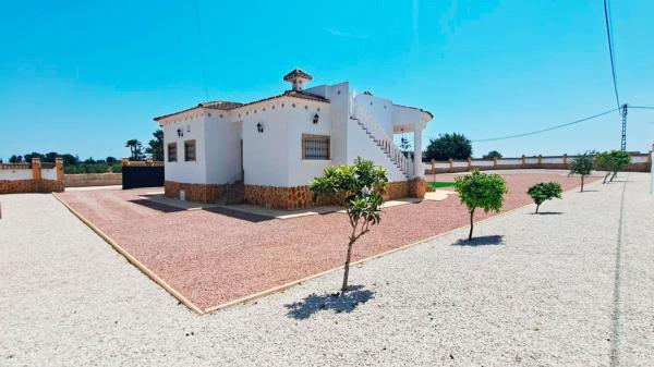 Casa o chalet independiente en Catral thumbnail 2