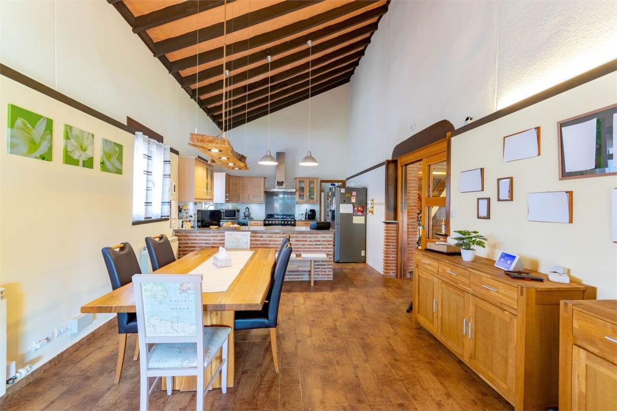 Properties for sale and rent in Spain photo 5
