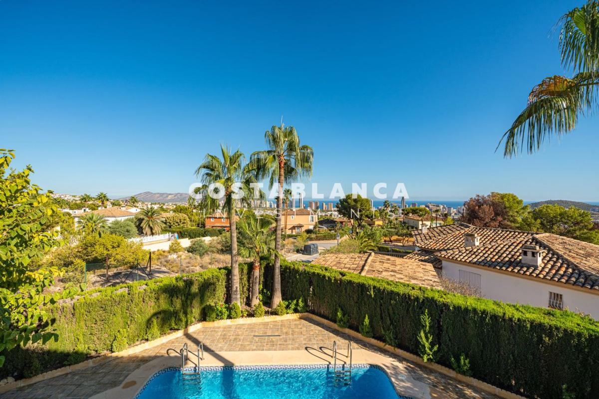 Venta de chalet independiente en Casa o chalet en Calle Isla Ibiza, Golf Bahía, Finestrat, Finestrat
photo 2