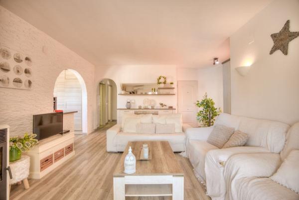 Chalet wolnostojący na sprzedaż w  Casa o chalet en Paichi, Moraira, Moraira photo 4